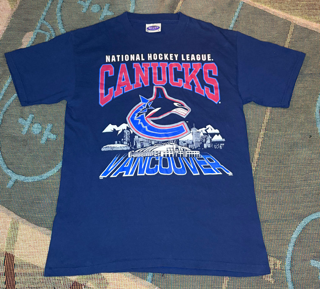 Vintage Vancouver Canucks T Shirt