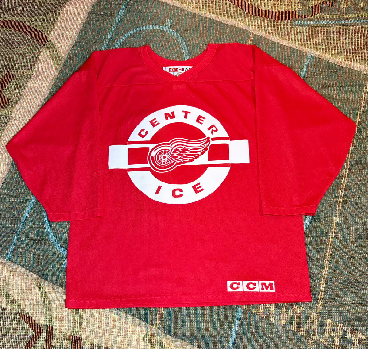 Vintage Detroit Red Wings Practice Jersey