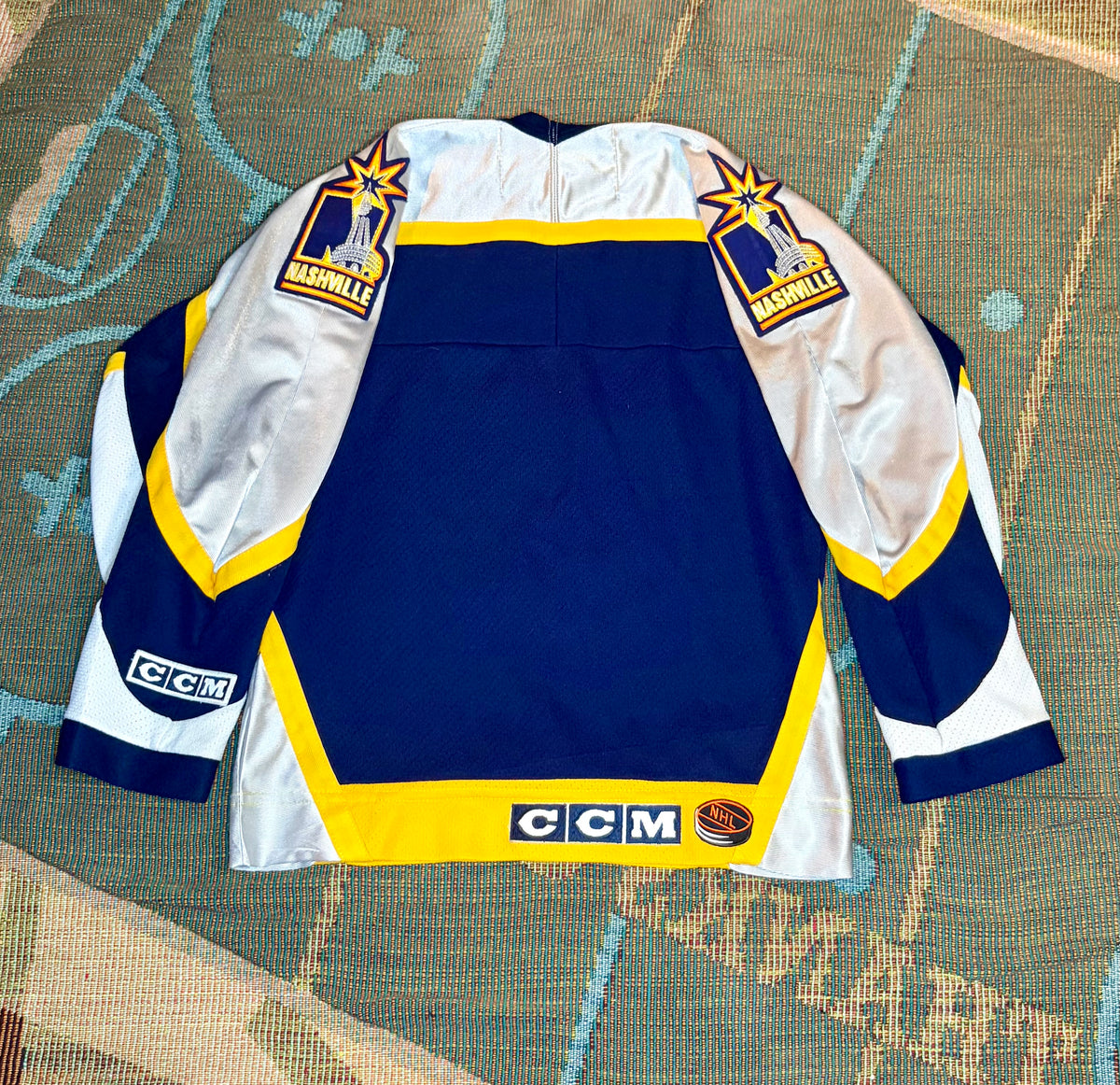 Vintage Nashville Predators CCM MiC Jersey