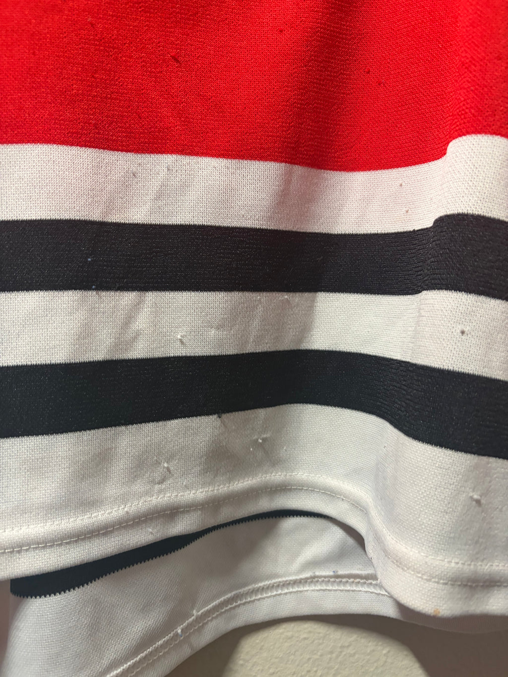 Vintage Blackhawks Airknit Jersey (Large)