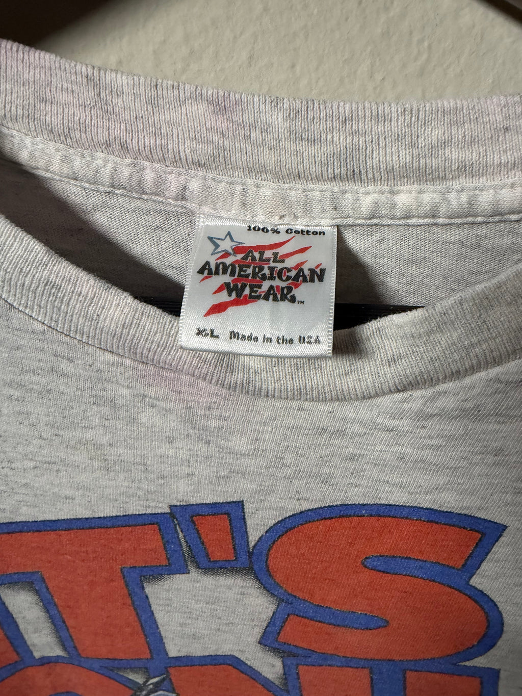 Vintage 1997 Red Wings/Avalanche Goalies T Shirt (XL)