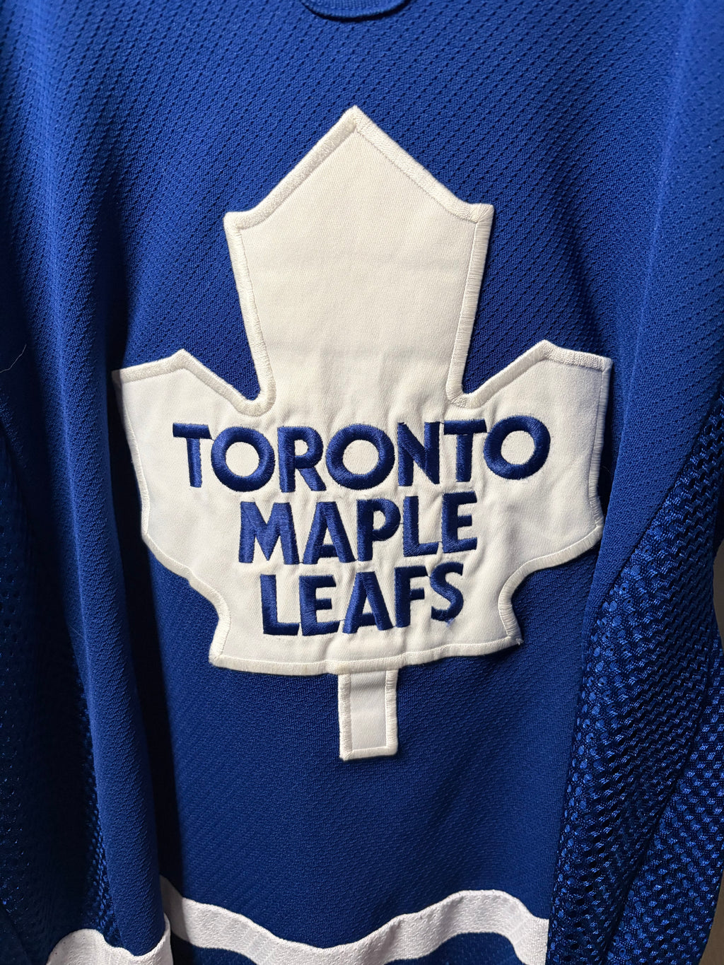 Vintage Toronto Maple Leafs Curtis Joseph #31 Koho Jersey (Medium)