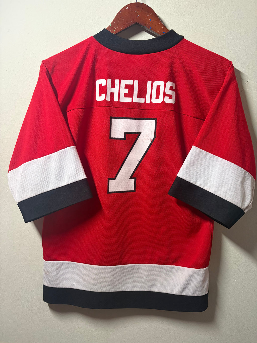 Vintage Blackhawks Chris Chelios #7 Short Sleeve Jersey (Y-XL)