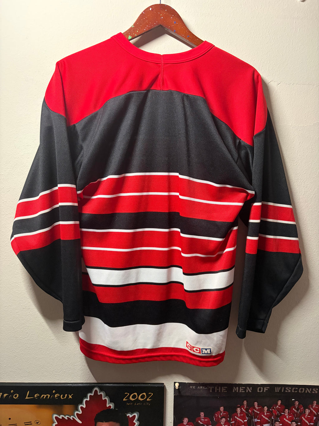 Vintage Blackhawks 75th Anniversary CCM Jersey (Medium)