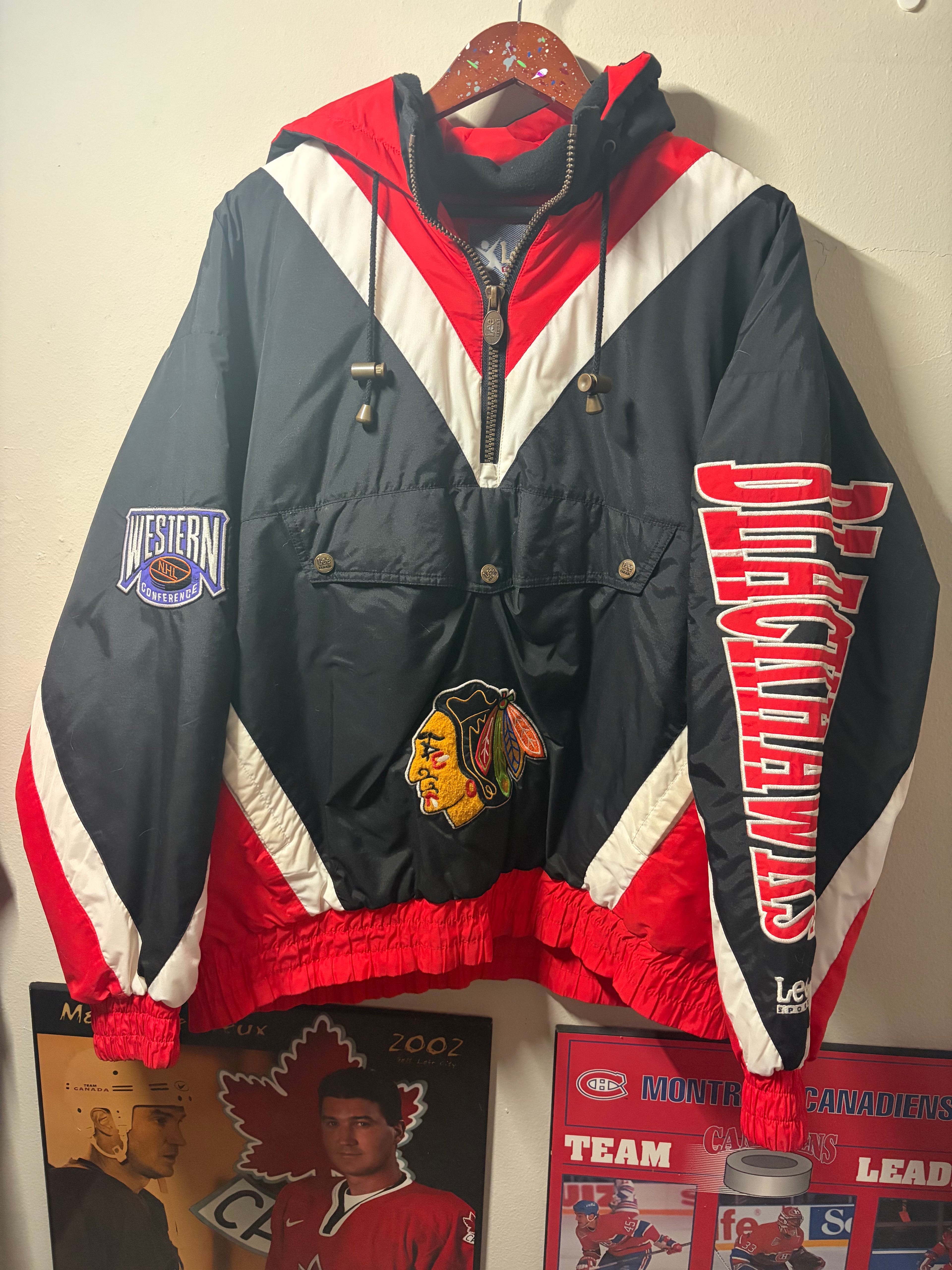 Vintage Blackhawks Lee Puffer Jacket (XL)