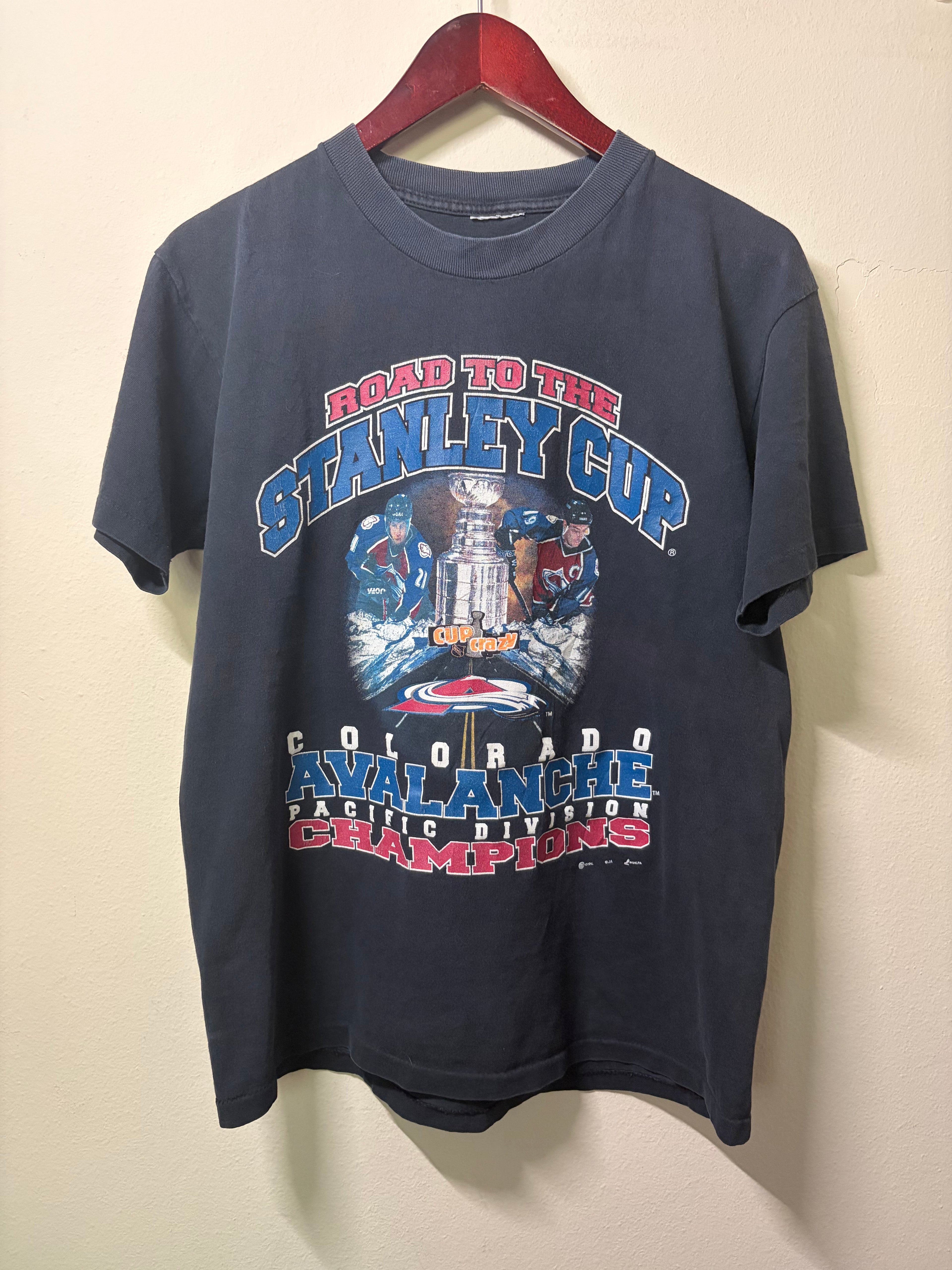 Vintage Colorado Avalanche “Road To The Stanley Cup” T Shirt (M)