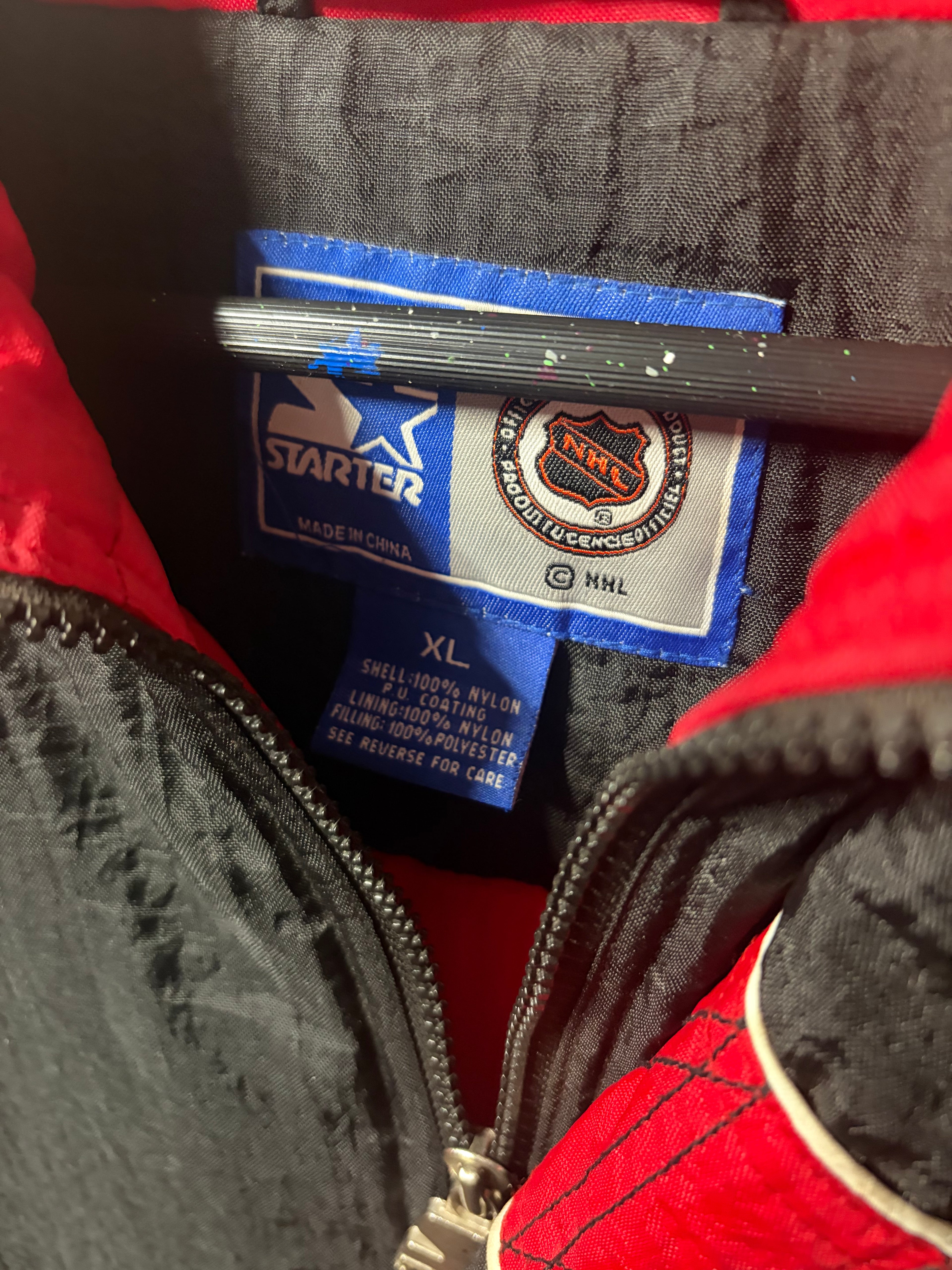 Vintage Blackhawks Starter Puffer Jacket (XL)