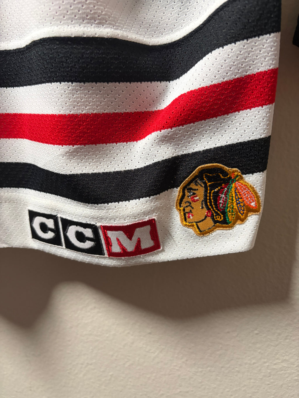 Vintage Blackhawks CCM Youth Jersey (Y-L/XL)