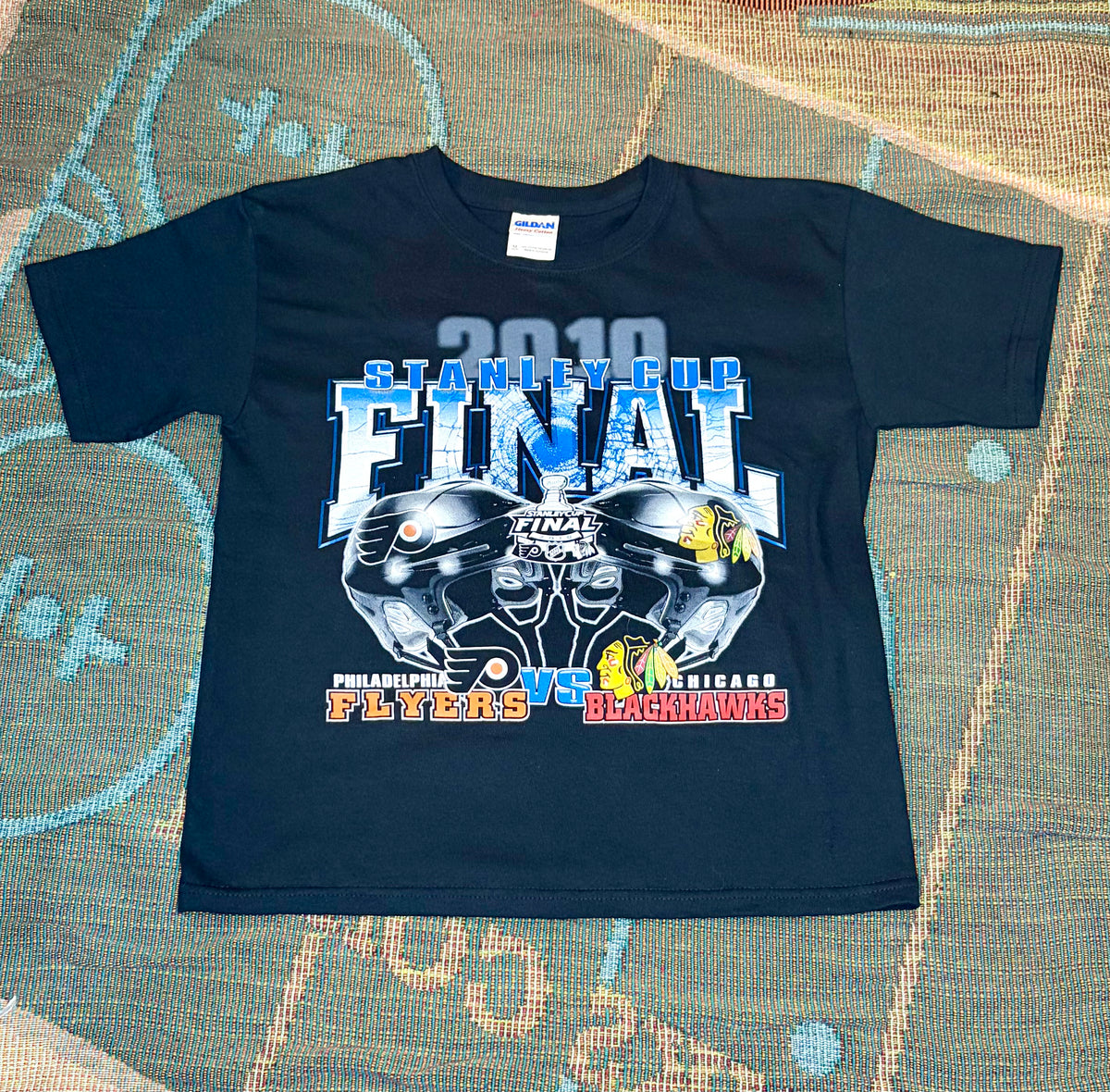 2010 Cup Final Blackhawks/Flyers Youth T Shirt