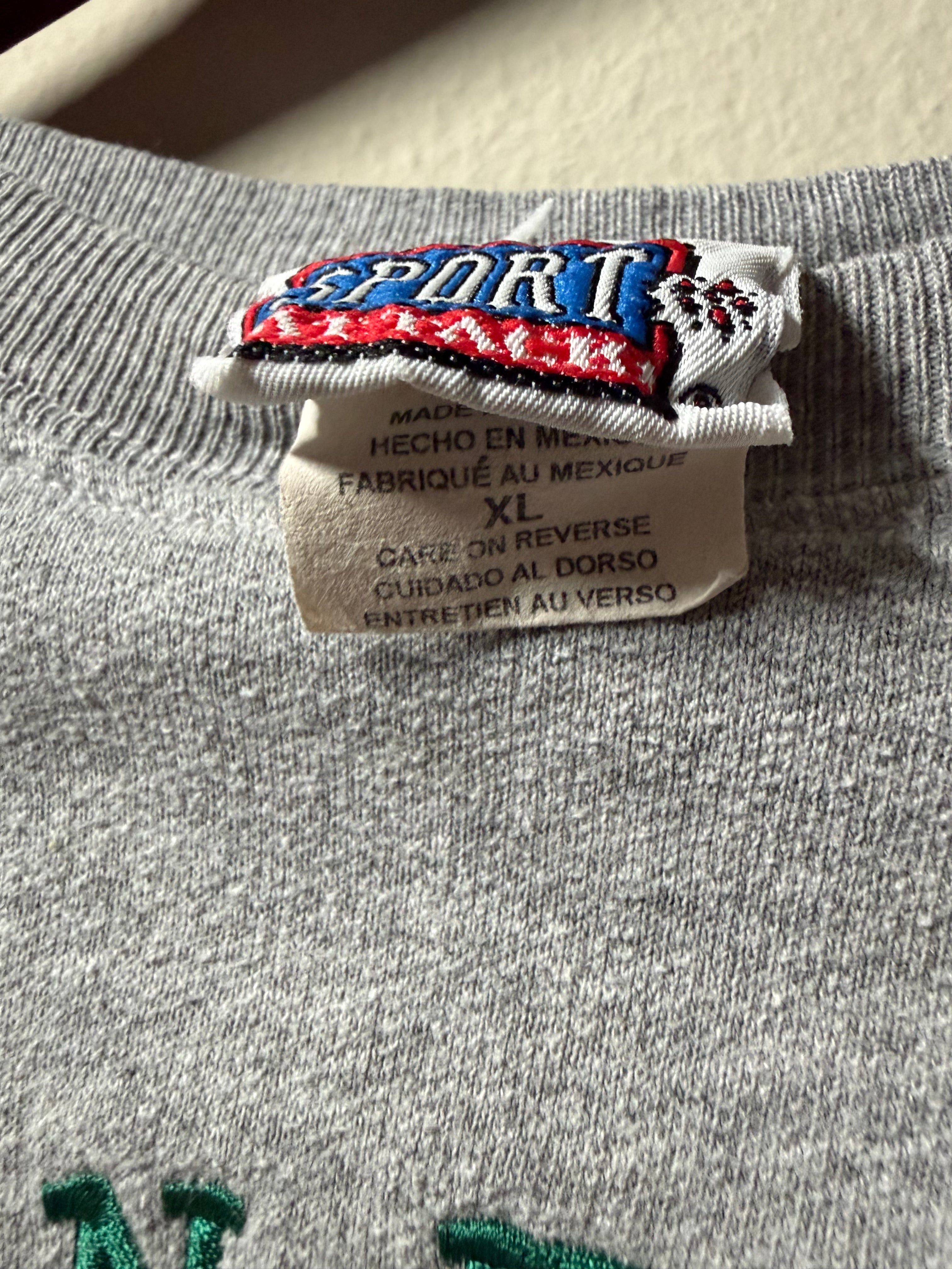 Vintage Minnesota Wild Crewneck Sweater (Y-XL)