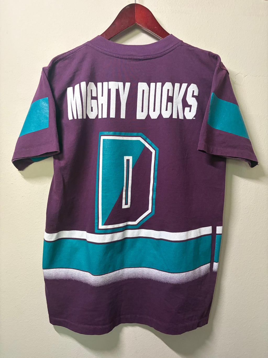 Vintage Anaheim Mighty Ducks Salem Sportswear AOP T Shirt (M)