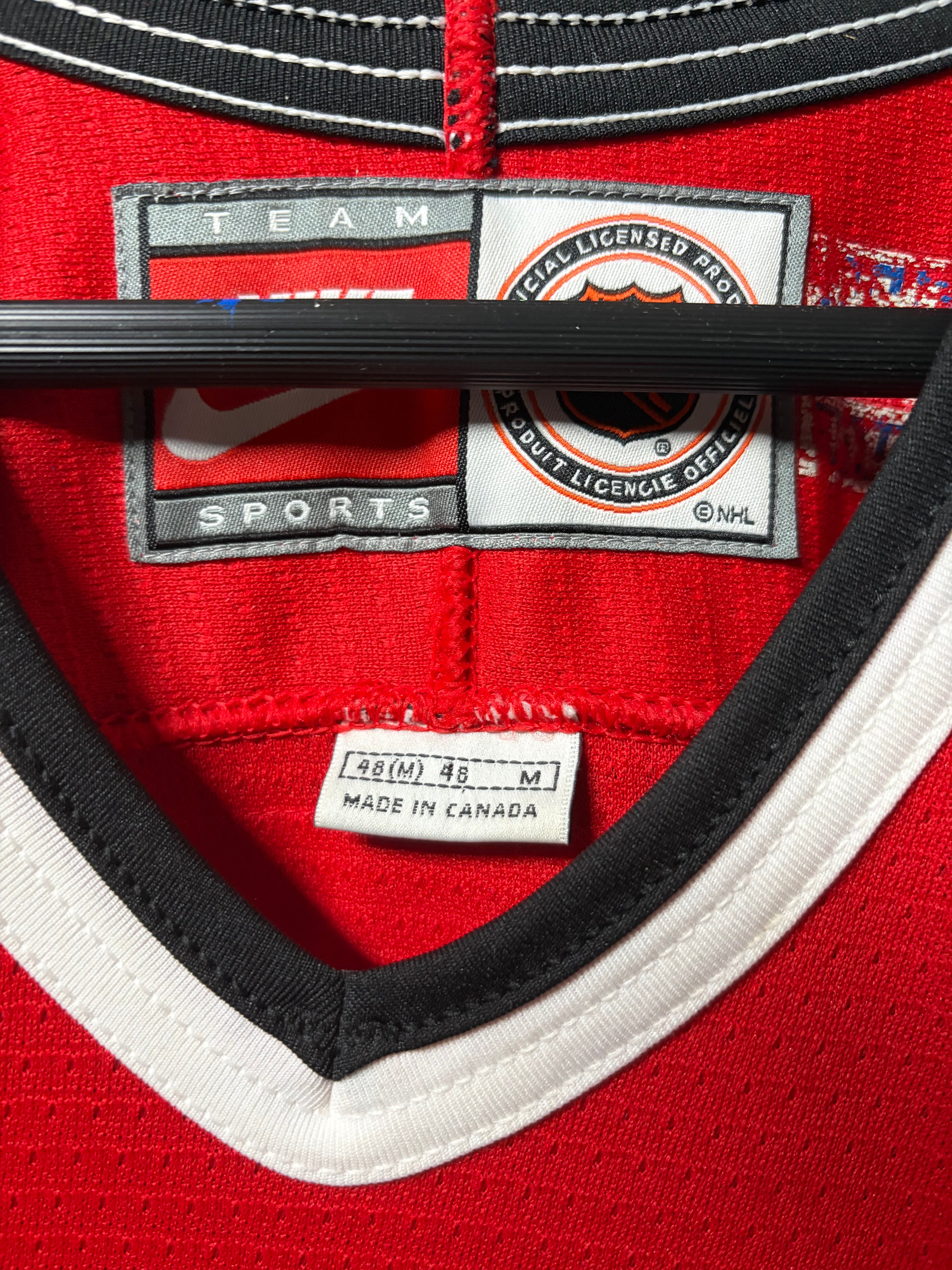 Vintage Chris Chelios #7 Nike Jersey (48/Medium)