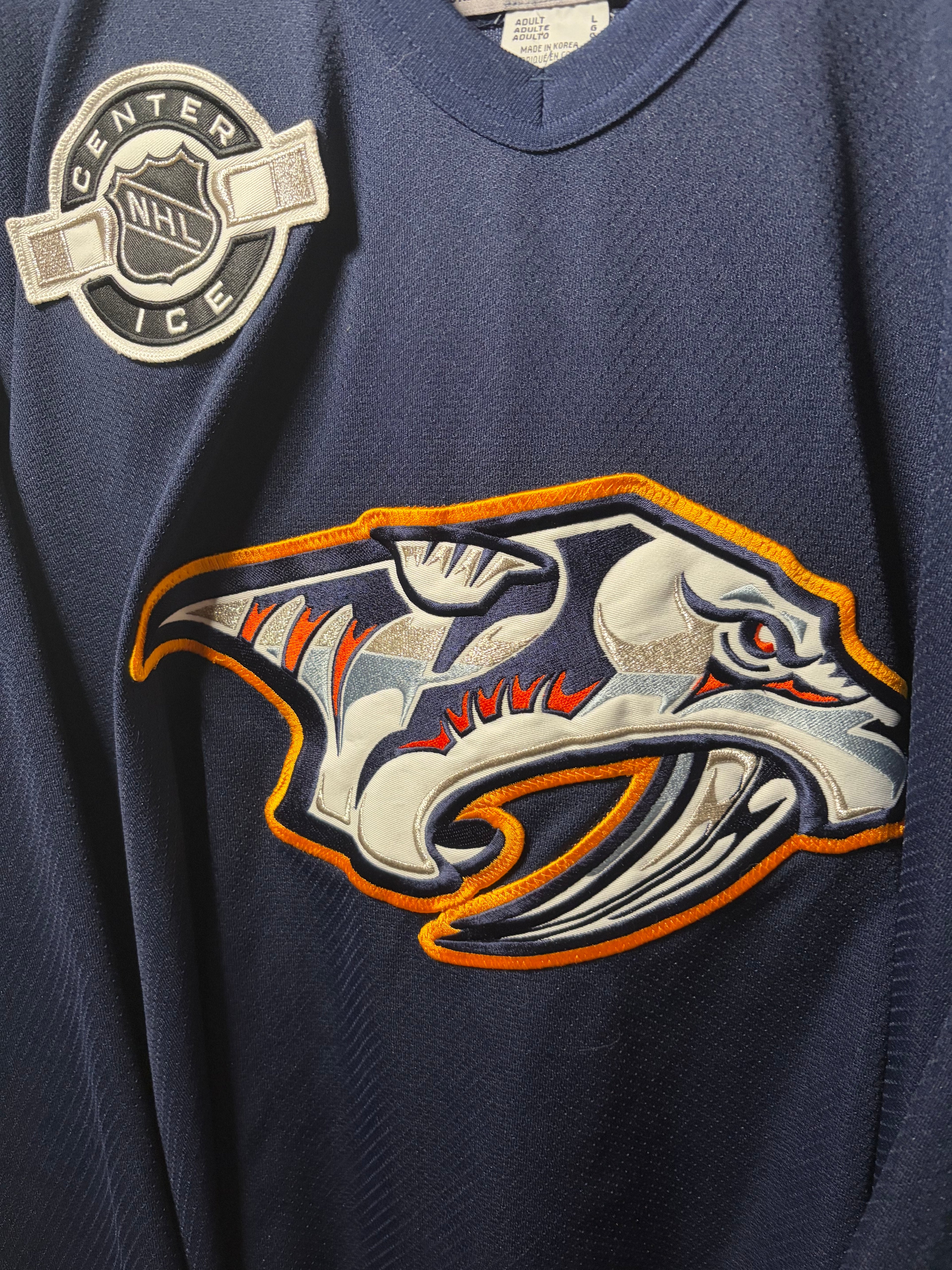 Vintage Nashville Predators Practice Jersey (Large)