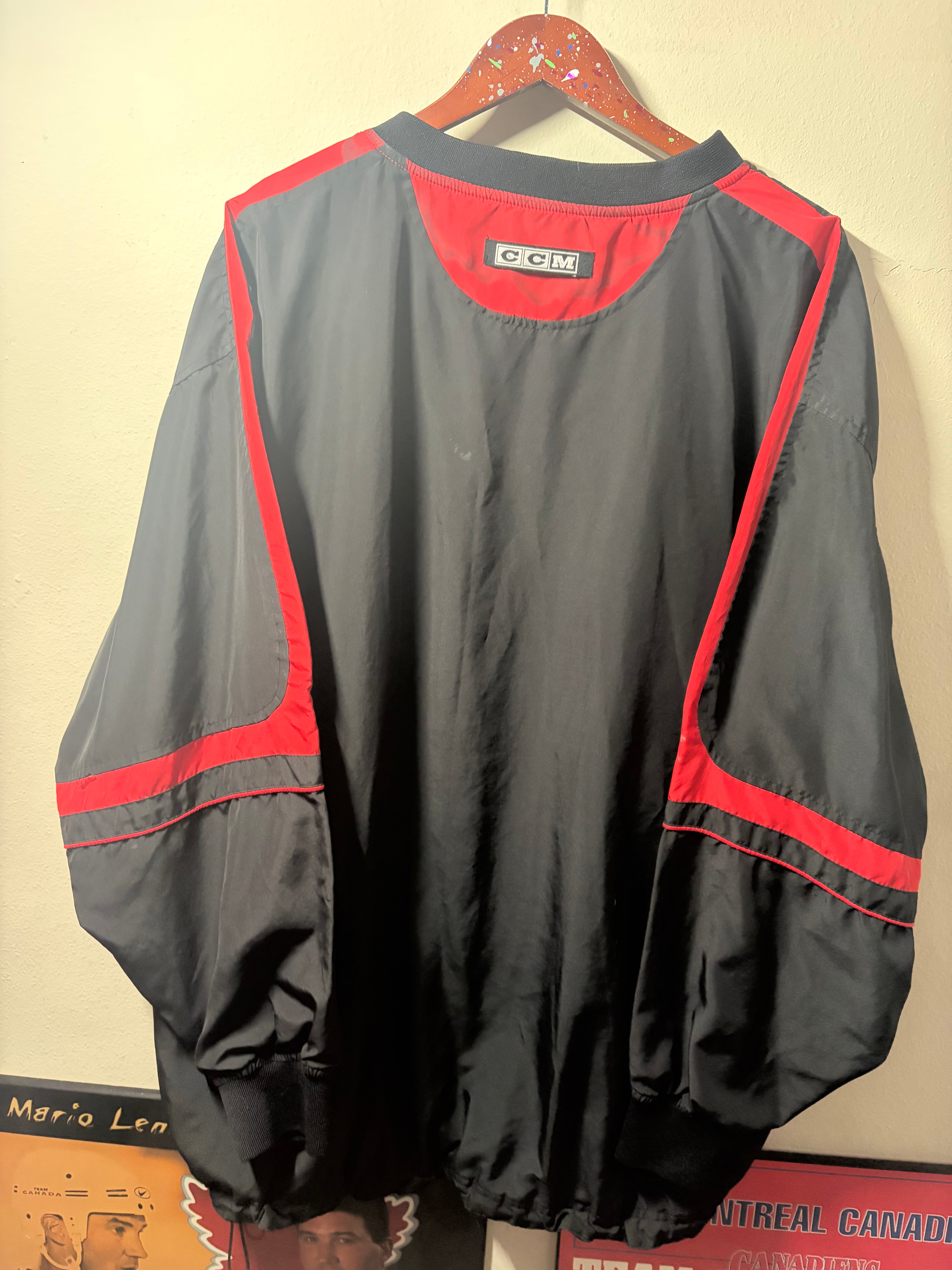 Vintage Blackhawks Pullover Windbreaker (XXL)
