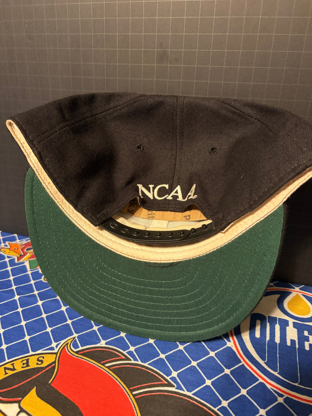 Vintage 1996 NCAA Tournament Snapback Hat