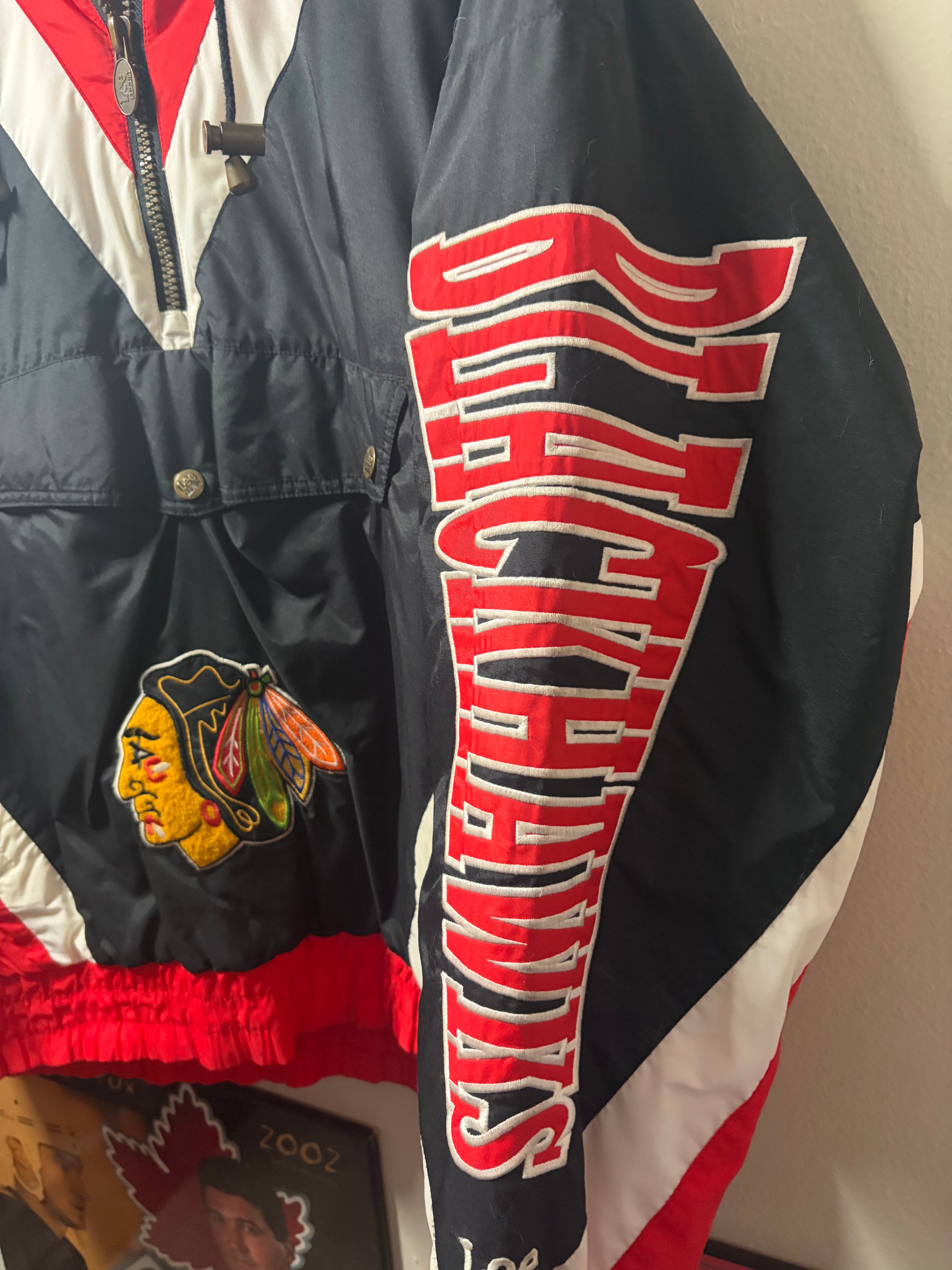 Vintage Blackhawks Lee Puffer Jacket (XL)