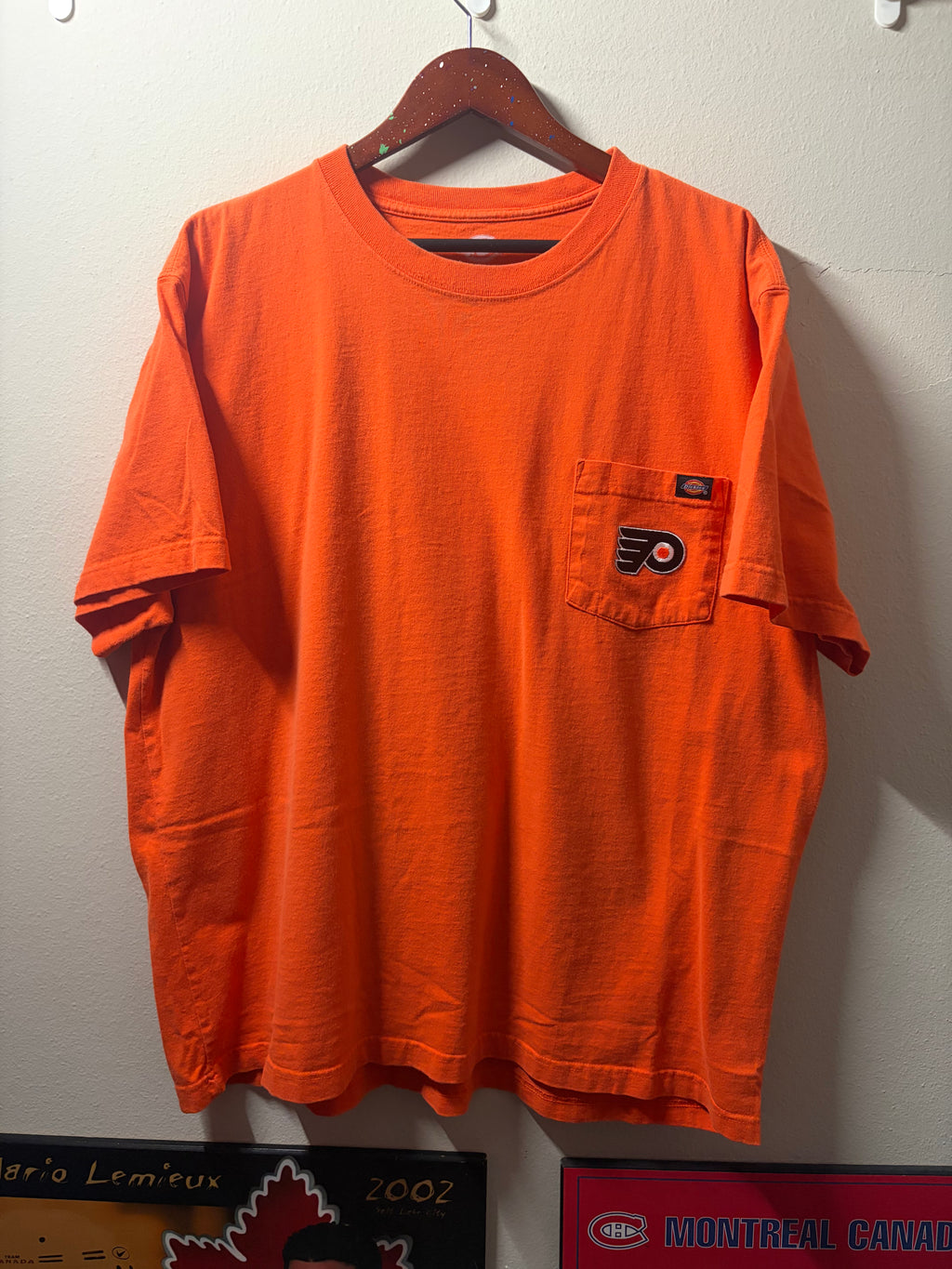 Philadelphia Flyers “Upcycled” Dickies T Shirt (XXL)