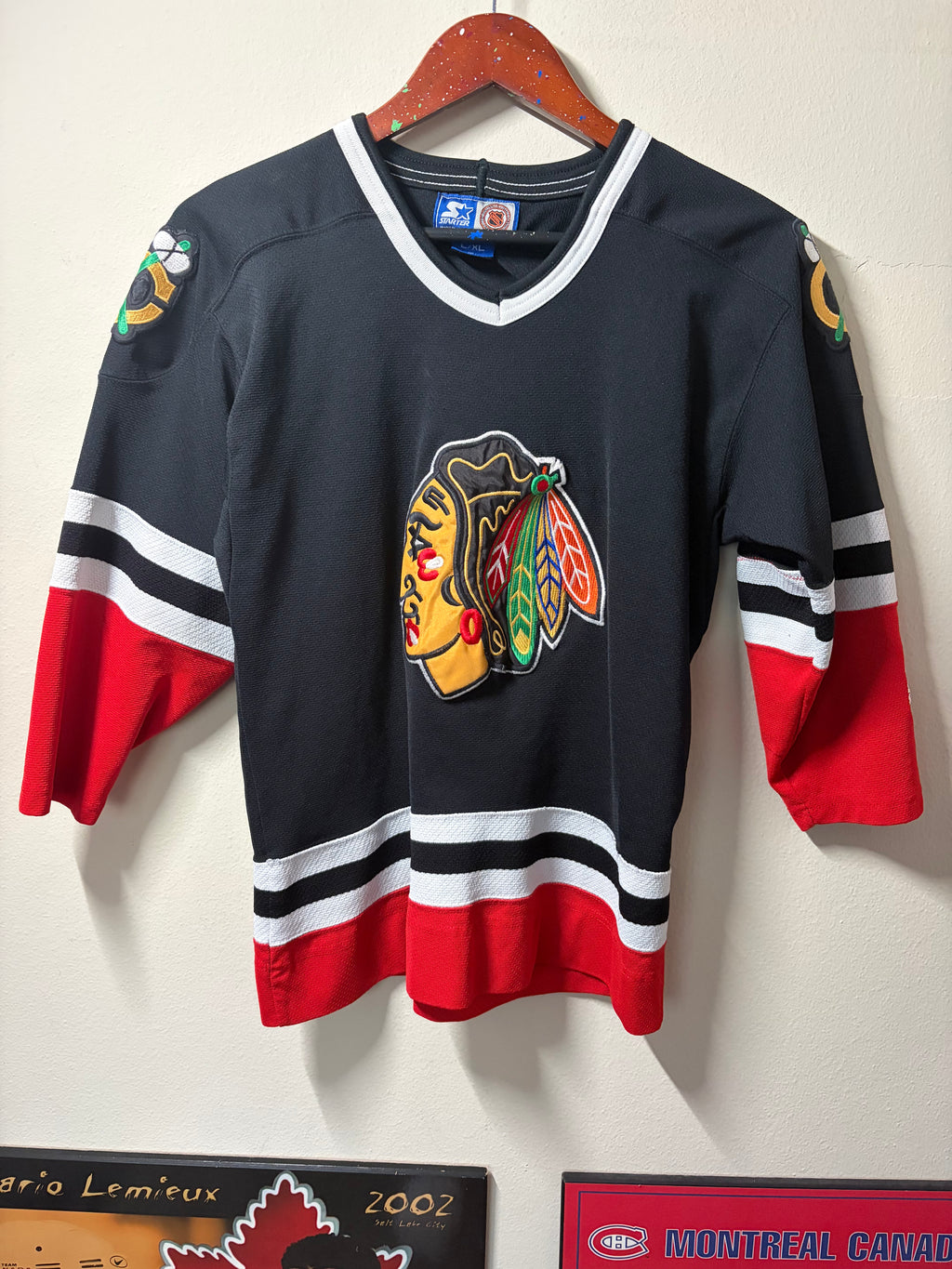 Vintage Blackhawks Youth Starter “Fashion” Jersey (Y-L/XL)