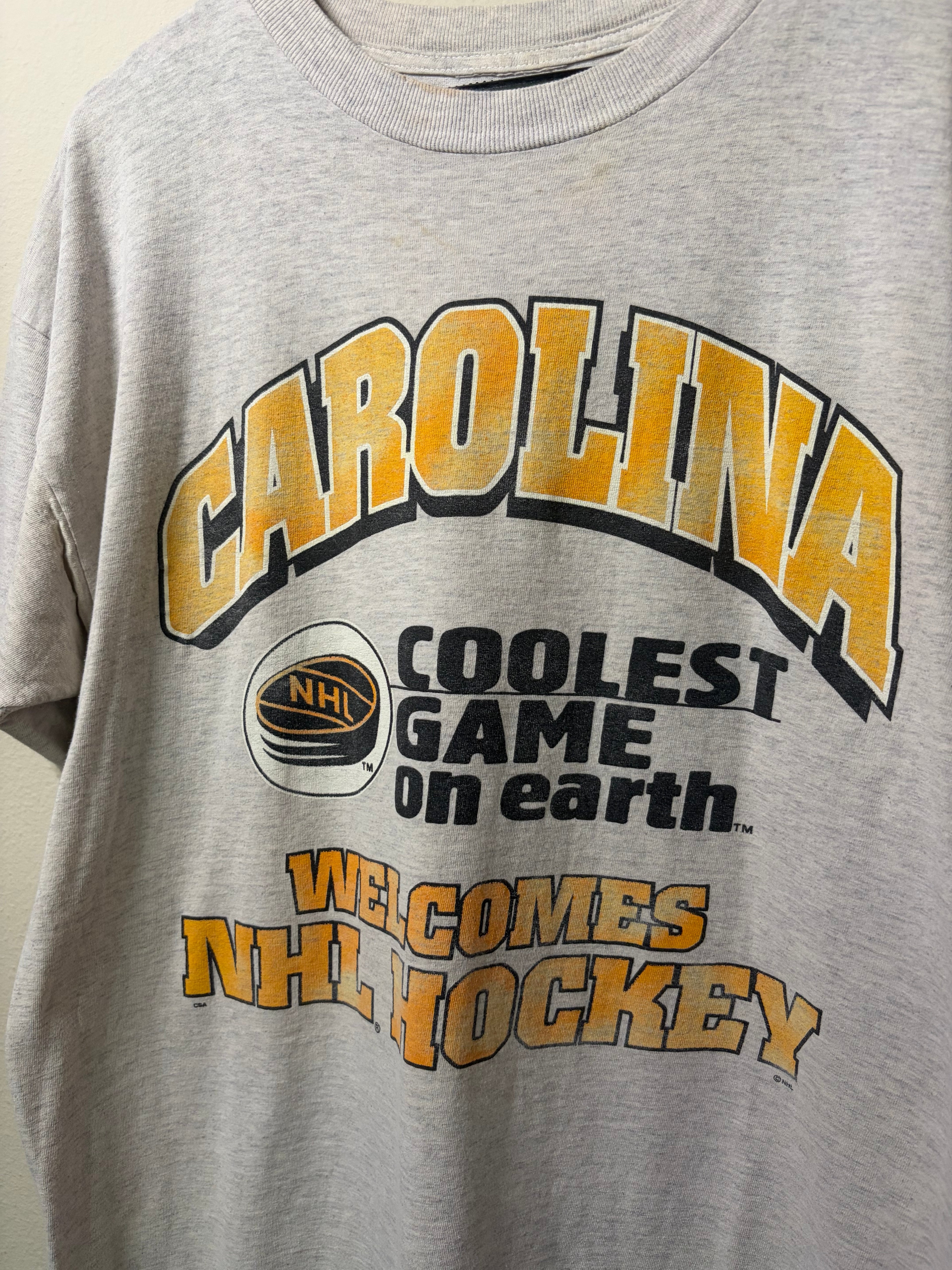 Vintage Carolina “Welcomes NHL Hockey” T Shirt (L)