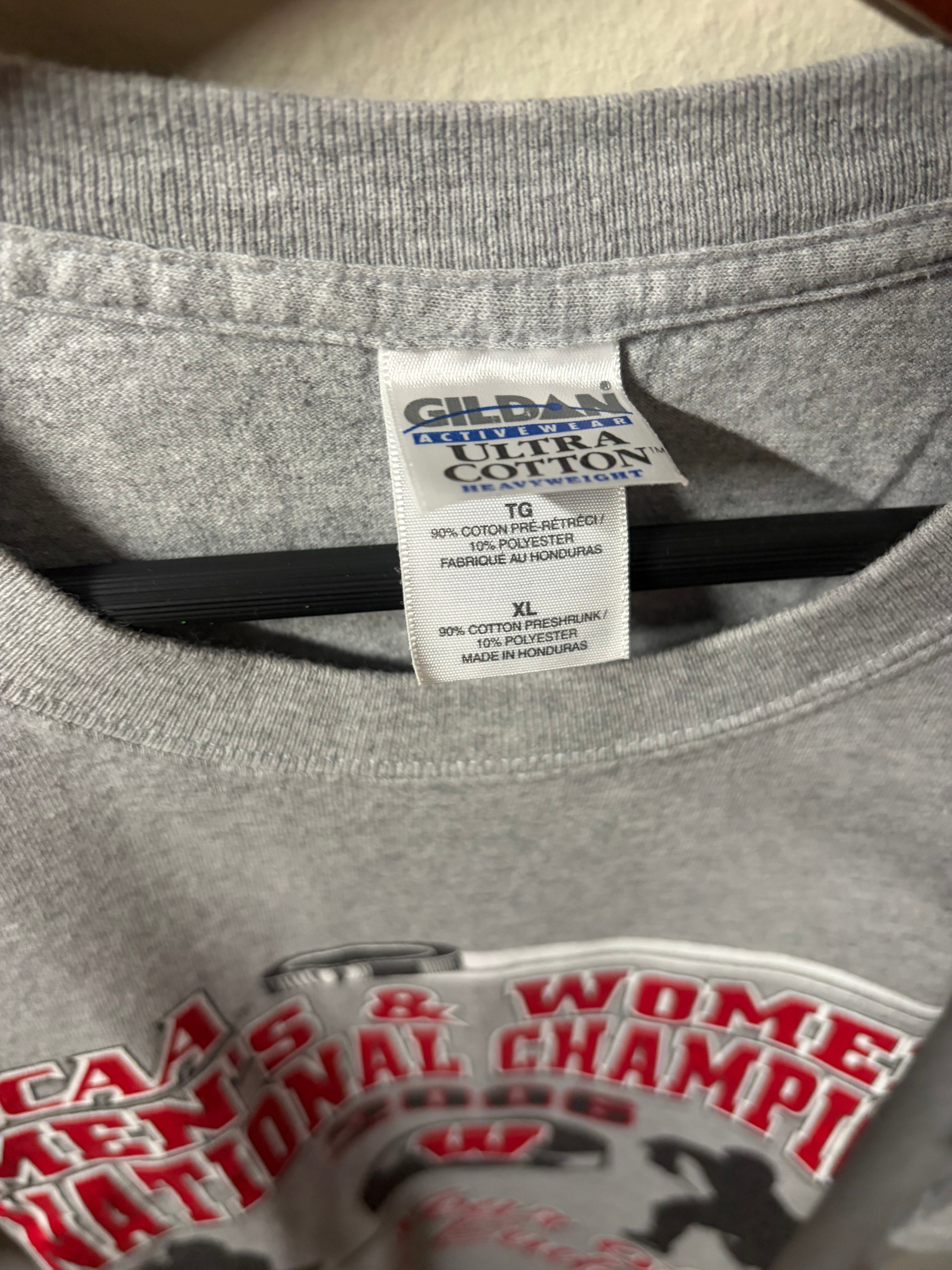 Wisconsin Badgers 2006 Double National Champions T Shirt (XXL)