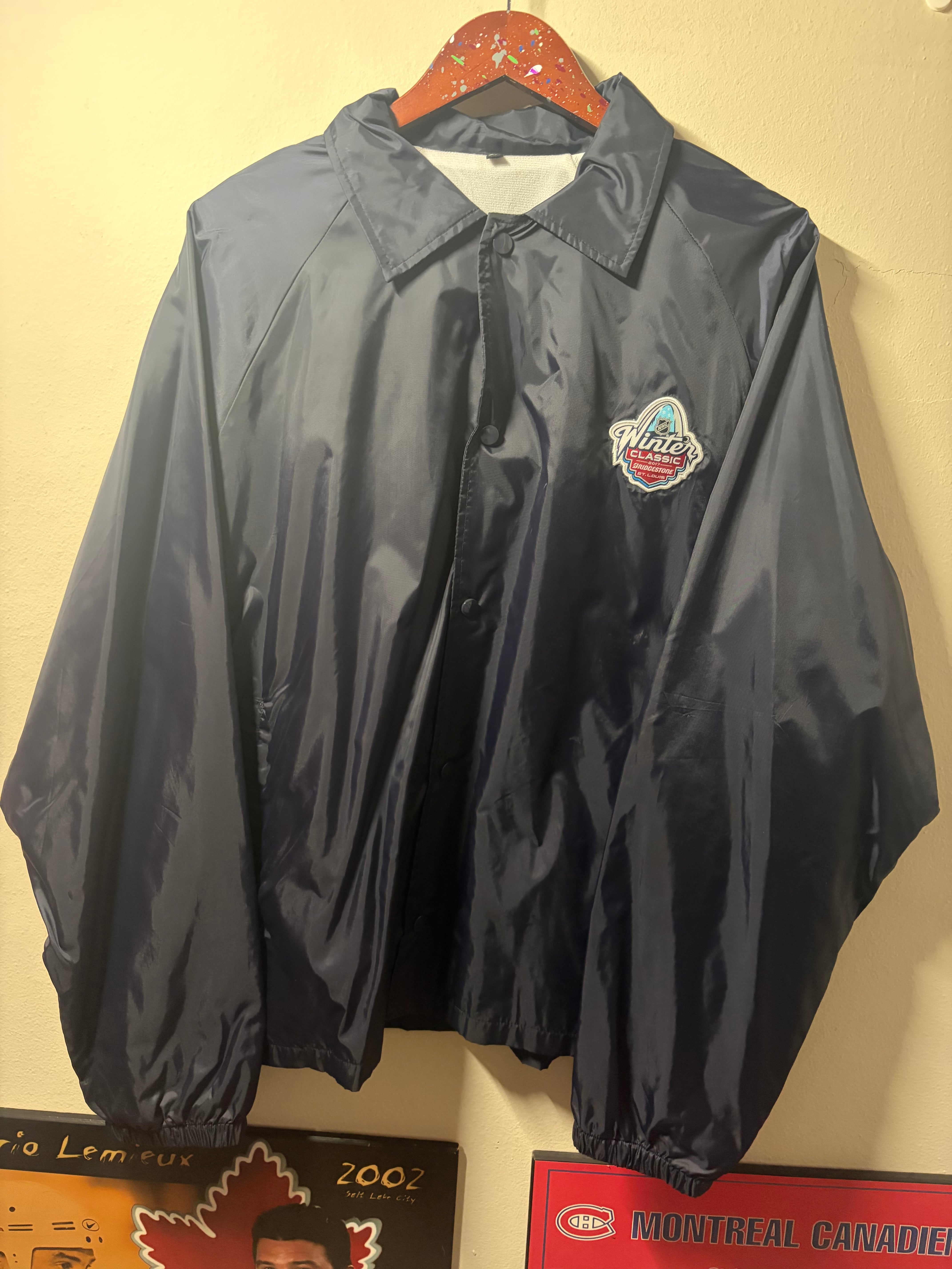 2017 Winter Classic Windbreaker Jacket (2XL) – Triple Deke Hockey