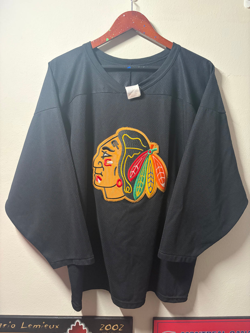 Vintage Blackhawks CCM Practice Jersey (Large)
