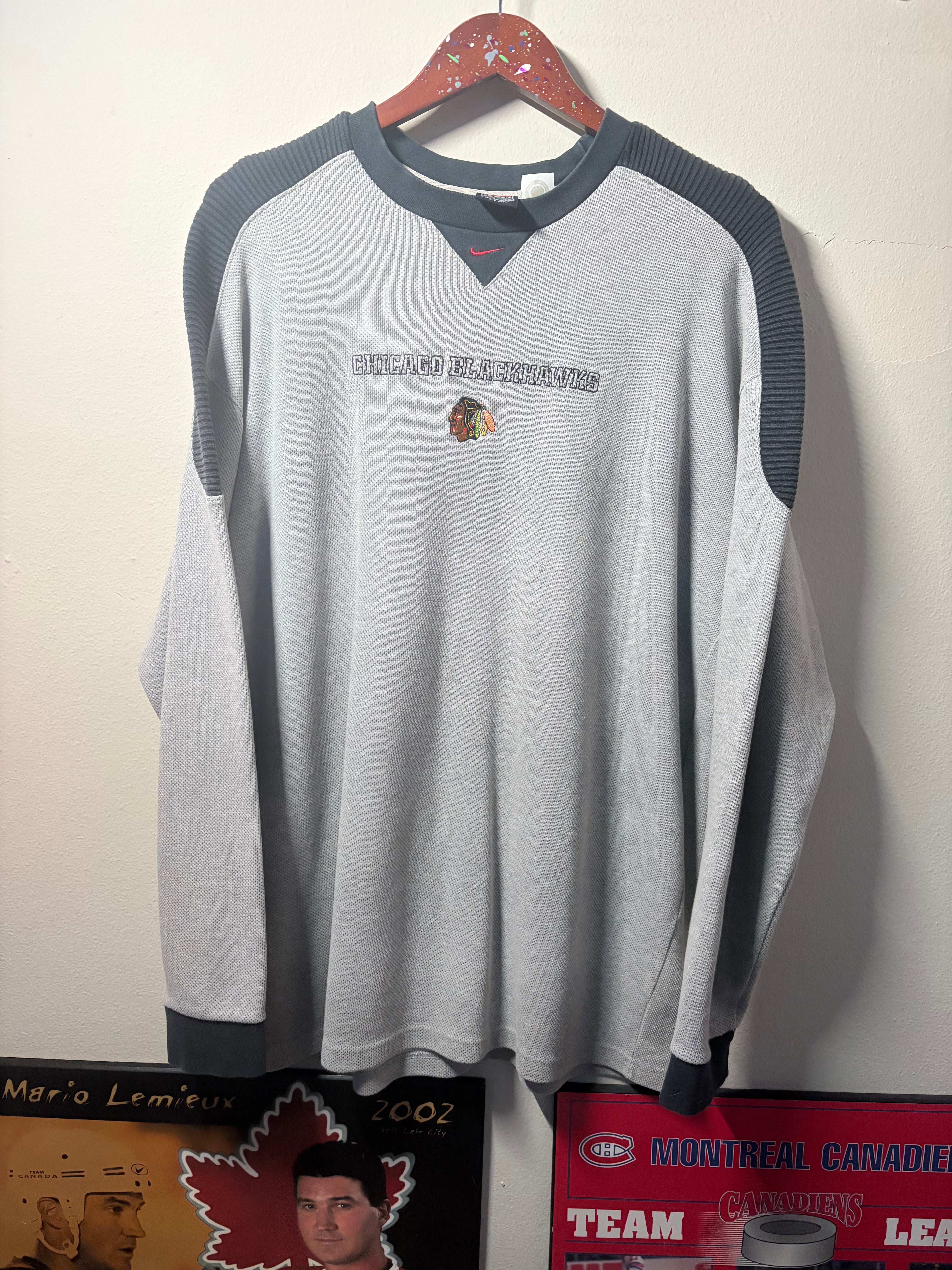 Vintage Blackhawks Nike Thermal Crewneck Sweater (XL)