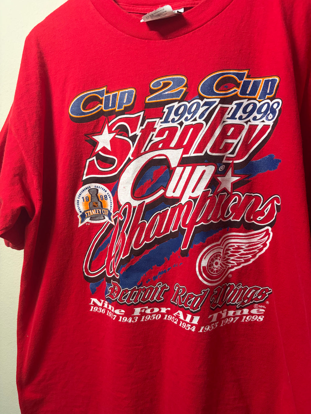 Vintage Detroit Red Wings 1998 Stanley Cup Champs T Shirt