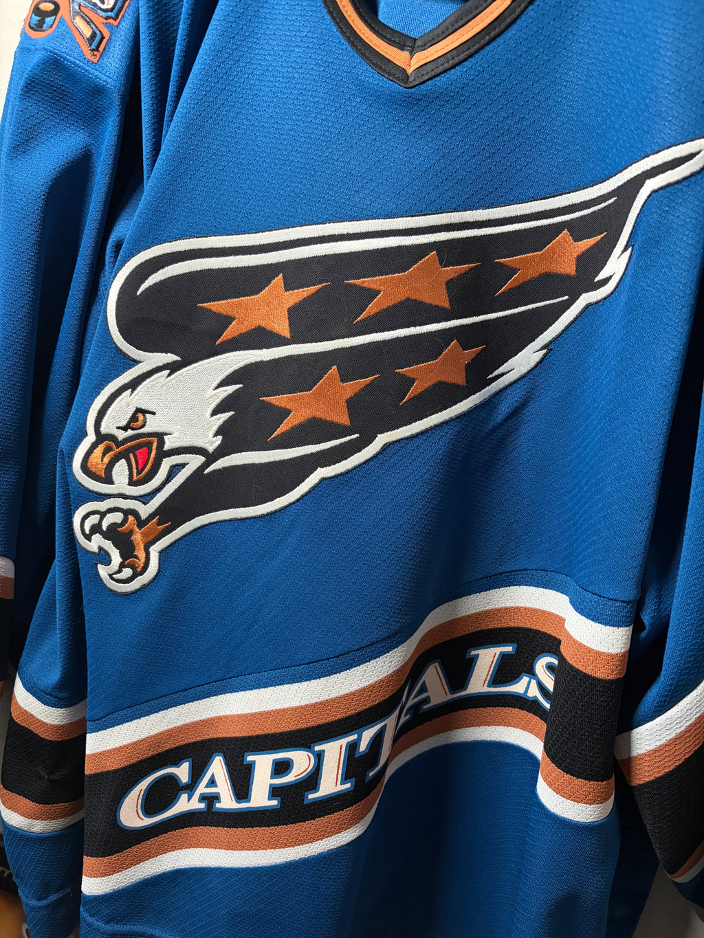 Vintage Washington Capitals Screagle Jersey (XXL)