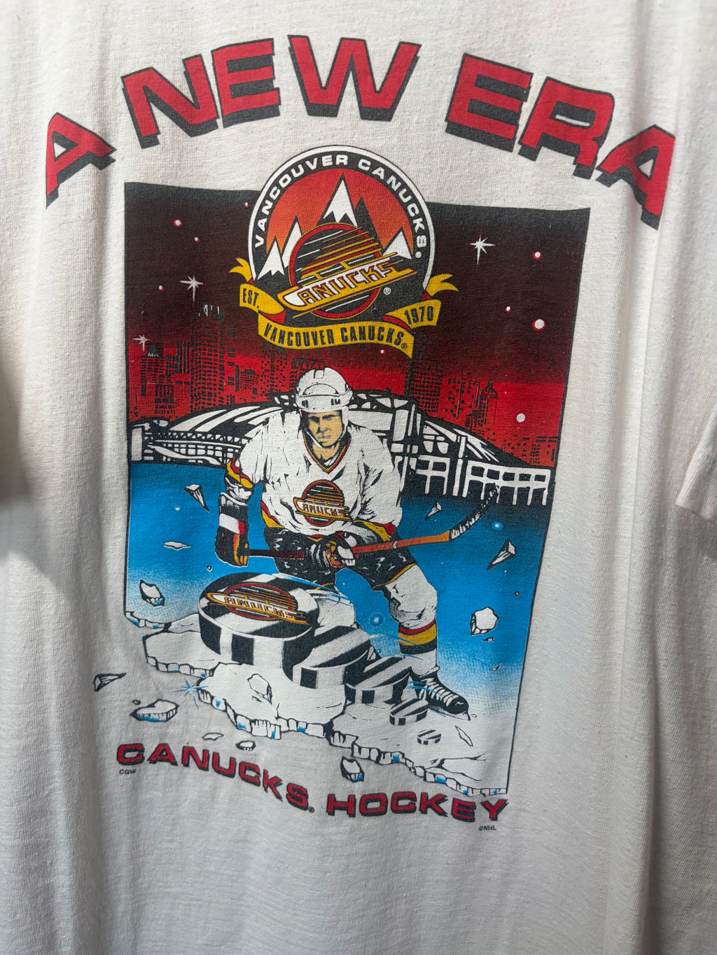 Vintage Vancouver Canucks T Shirt (XL)