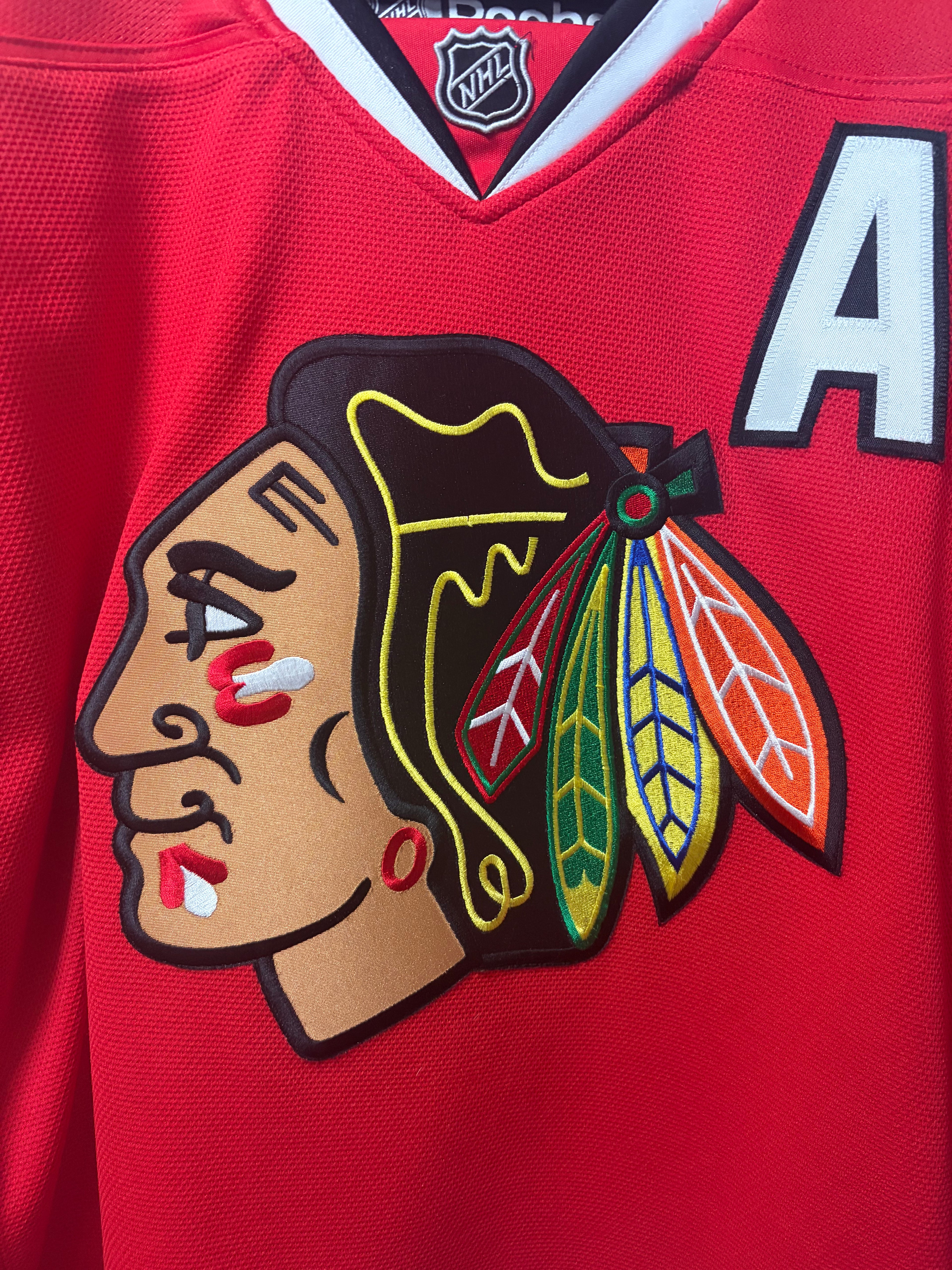 Duncan Keith #2 Reebok Jersey (XL)